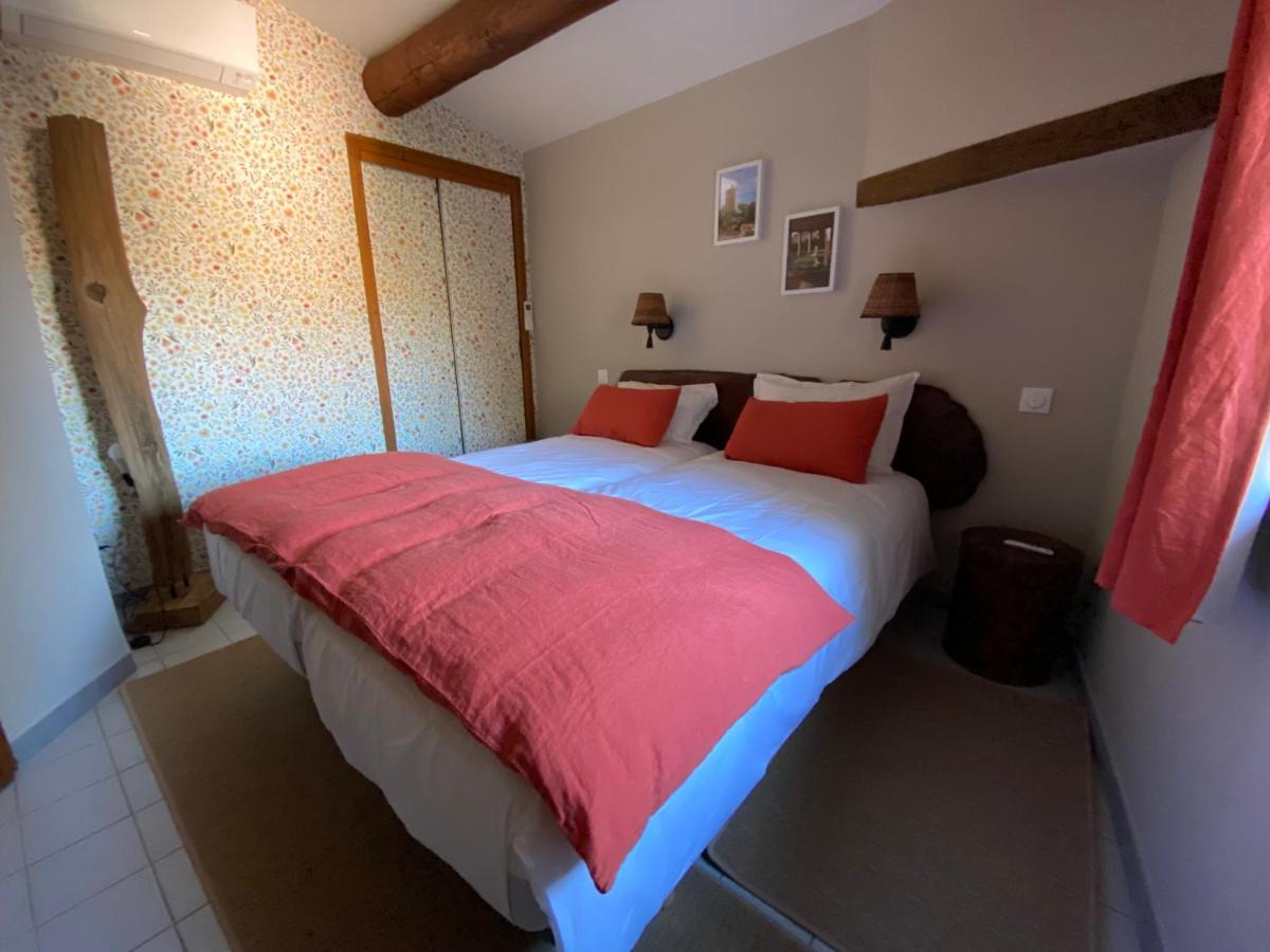 Drome Provencale Maison Familiale Calme Dans Village Valreas Exterior photo